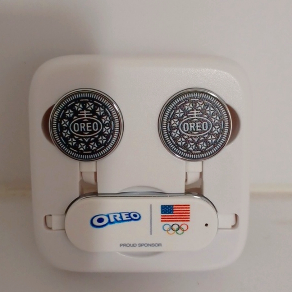 OREO earbuds